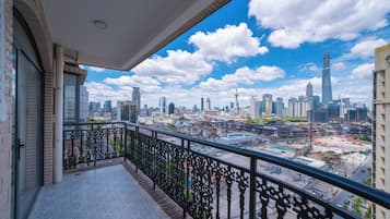 Appartamento, vista città | Terrazza/patio