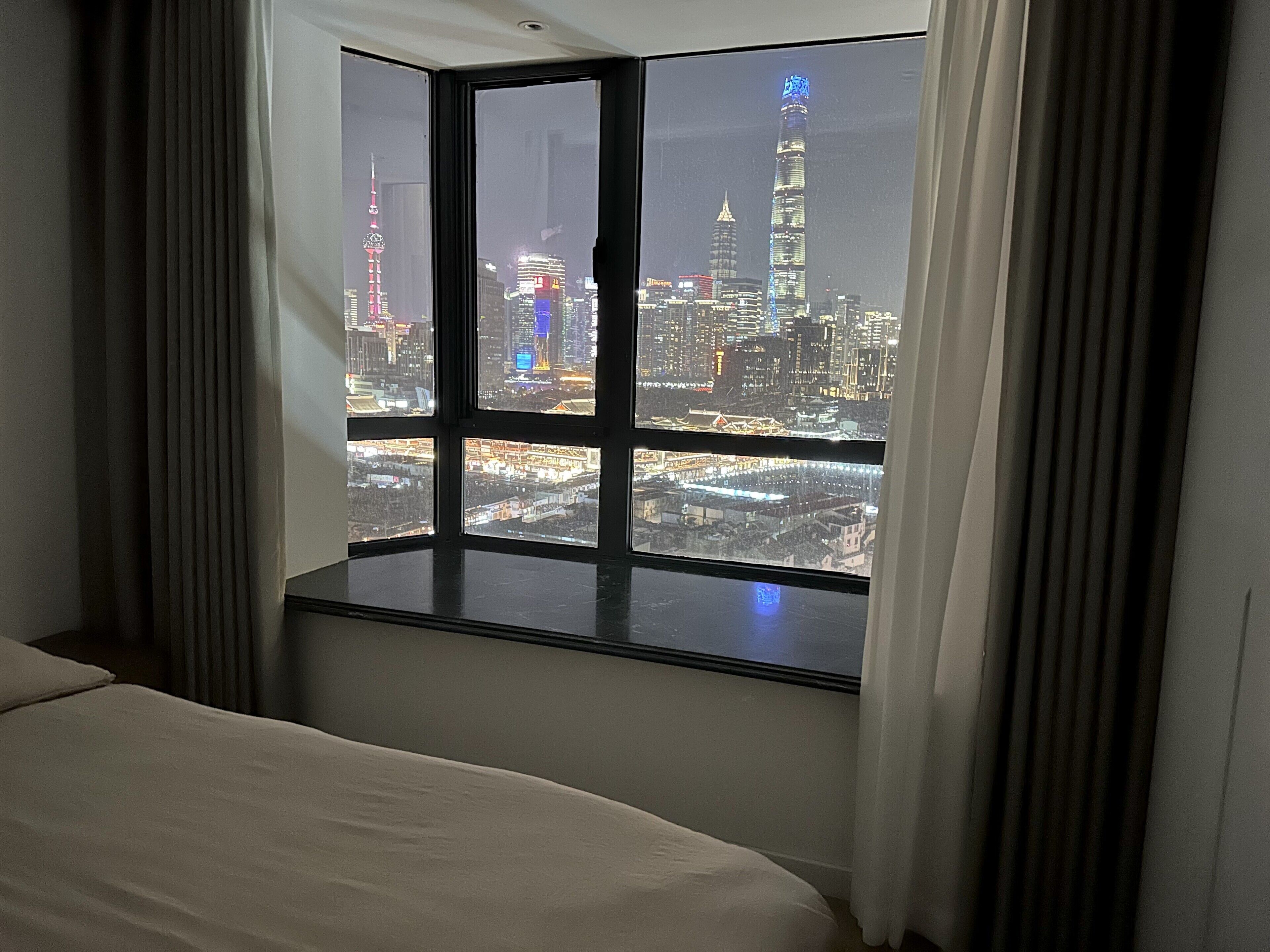 Apartment, City View | 3 bedrooms, free cribs/infant beds, free WiFi, bed sheets