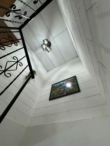Charming 3-bedroom house with AC, WiFi. Near Surf City & La Libertad Beaches!