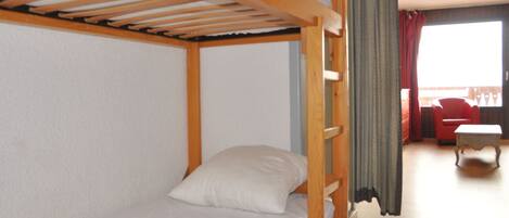 1 bedroom, internet