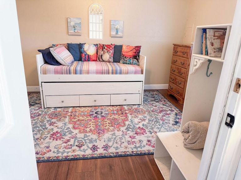 Blue Haven At Salado Plaza. Family Friendly Townhome W/ Fenced Back Yard! - Salado, TX