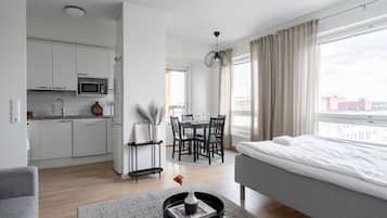 1 bedroom, desk, iron/ironing board, free WiFi