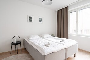 1 bedroom, desk, iron/ironing board, free WiFi
