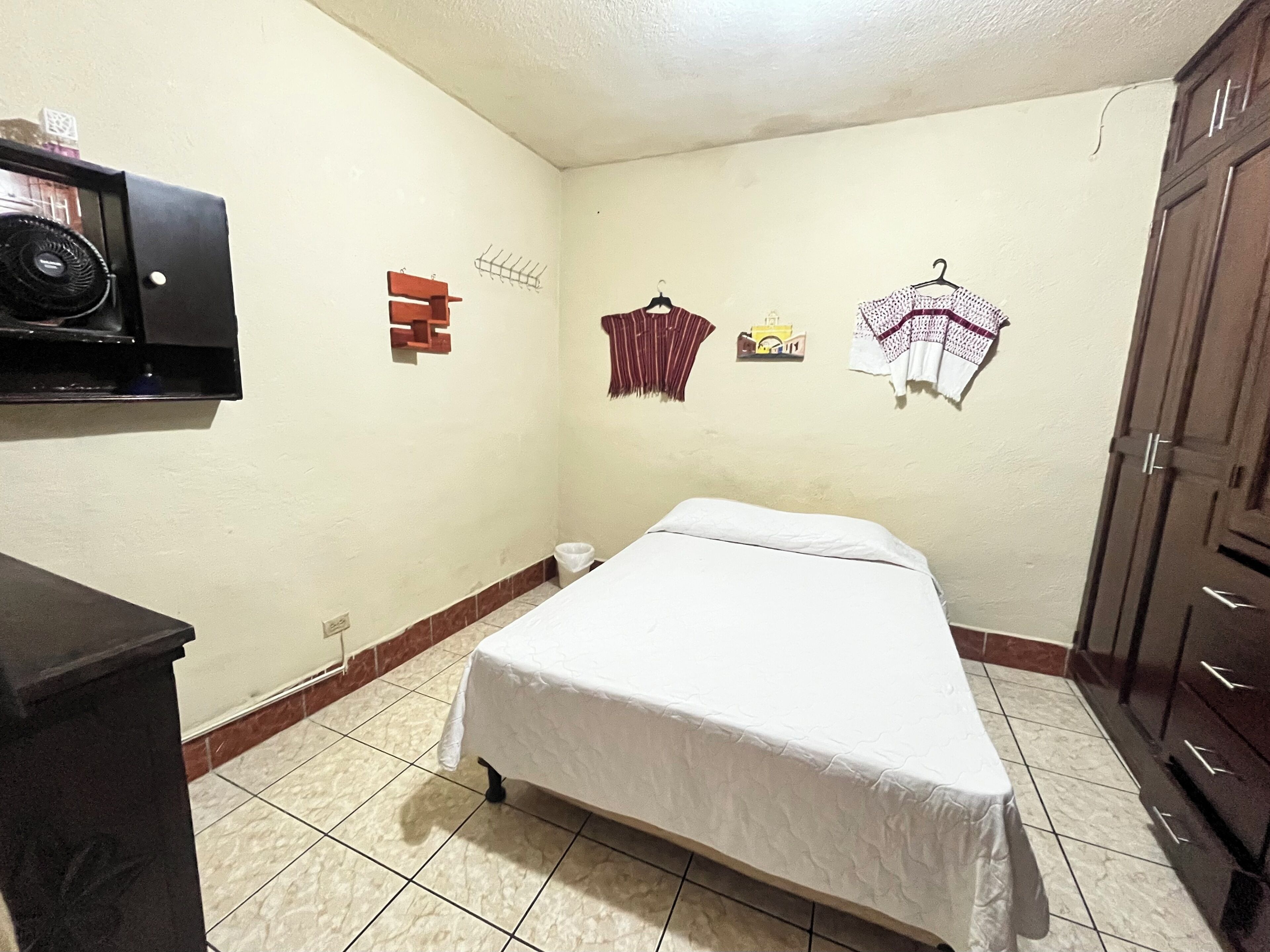 Free WiFi, bed sheets