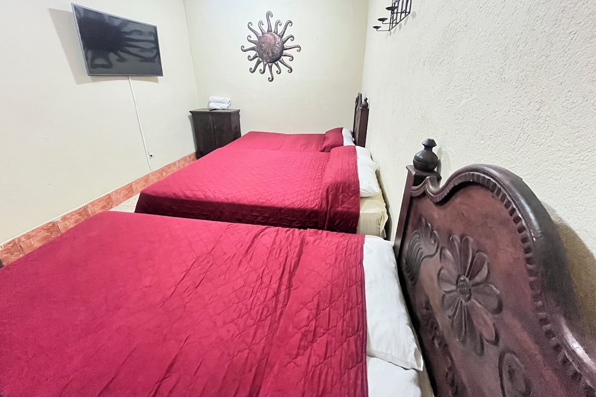Family Room | Free WiFi