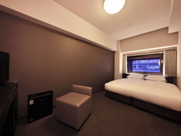 1 bedroom, desk, free WiFi, bed sheets