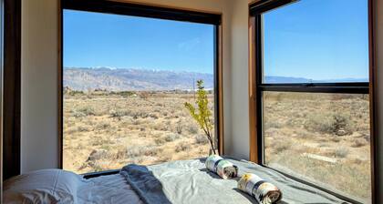 Summit Sanctuary: 360° Views