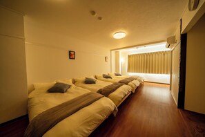 1 bedroom, desk, iron/ironing board, free WiFi