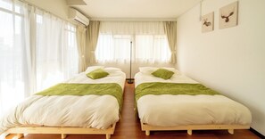 2 bedrooms, desk, iron/ironing board, free WiFi