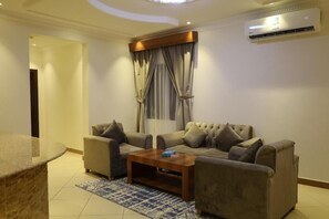 Family Apartment, 2 Bedrooms, Kitchen | Living area - rukn albahiat lilshuqaq almakhduma (Riyadh)