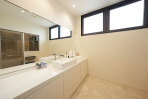 Haartrockner, Handtücher