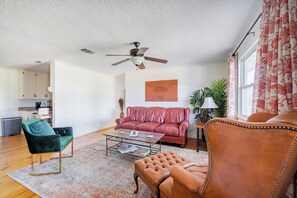 Smart TV, books, computer monitors