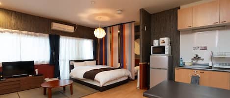 1 bedroom, iron/ironing board, free WiFi, bed sheets