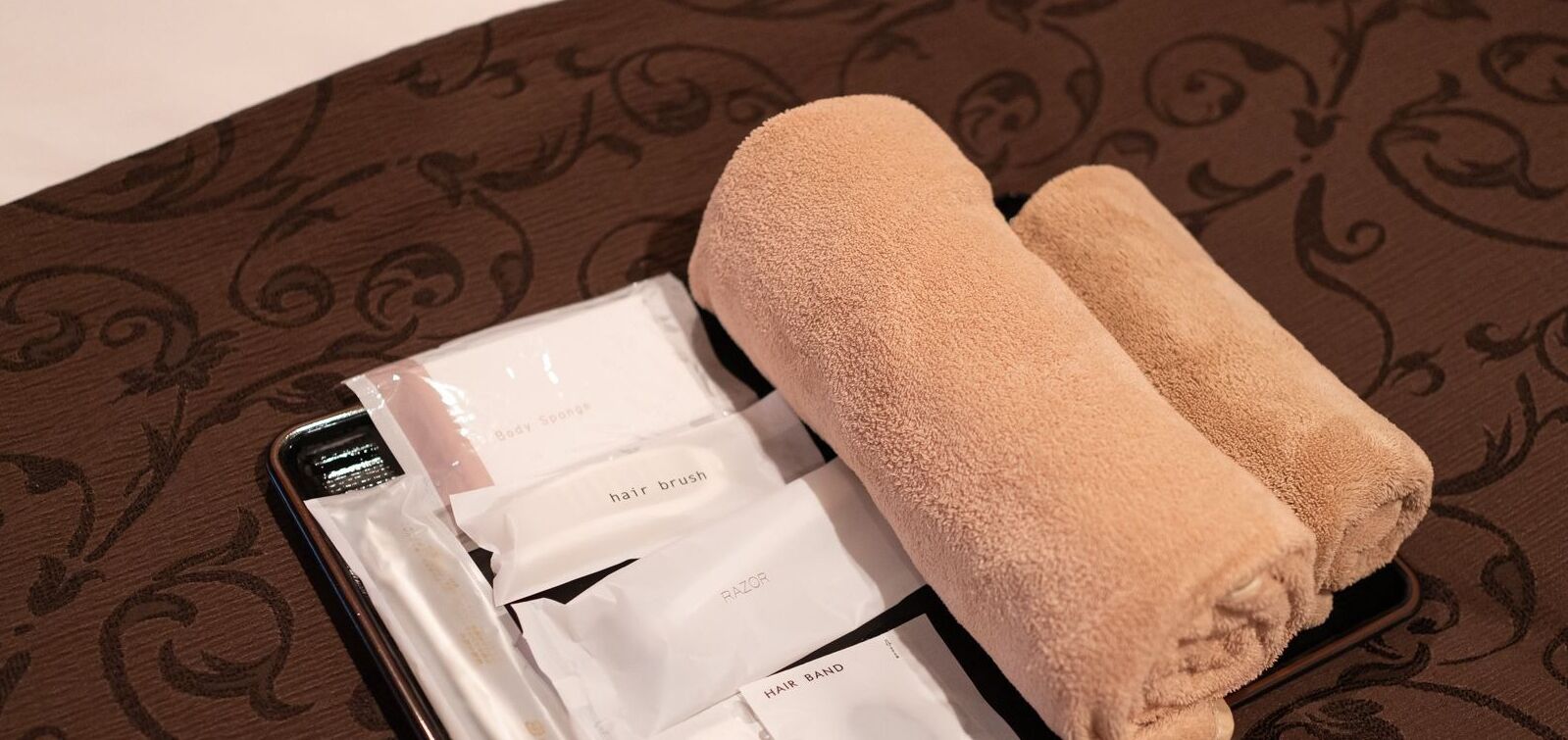 ヘアドライヤー、タオル