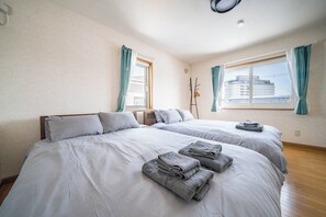 4 habitaciones, tabla de planchar con plancha y wifi gratis 