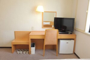 Interior - Nonsmoking Twin room Room only / Okawa Fukuoka (Okawa)