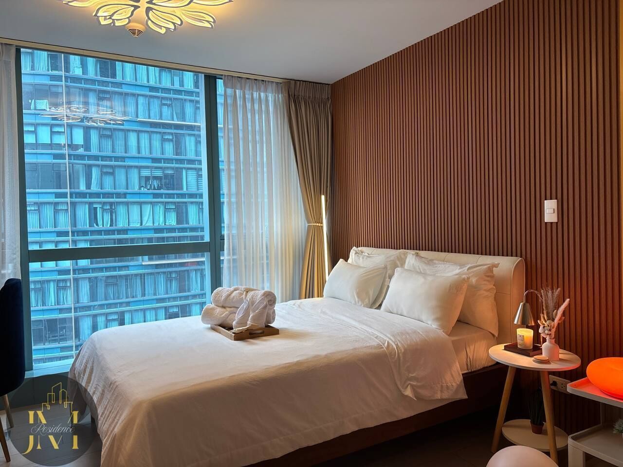 1 bedroom, in-room safe, desk, iron/ironing board