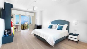 4 bedrooms, iron/ironing board, WiFi, bed sheets - Villa Priora near Sorrento (Priora)