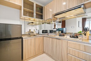 Appartement, 3 chambres, vue ville | Cuisine privée