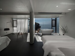 Exclusive-Doppelzimmer, Meerblick | Zimmersafe, Schreibtisch, laptopgeeigneter Arbeitsplatz