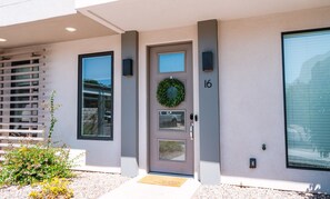 Exterior detail - GUEST FAVORITE - Pool & Pickleball -Clean & Comfortable-St George Home near Zion (St George)