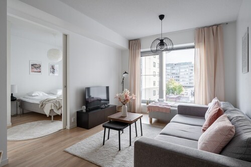 Stylish New 1BR Home with Sauna | Next to Station