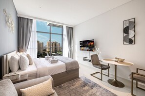 1 bedroom, desk, iron/ironing board, WiFi