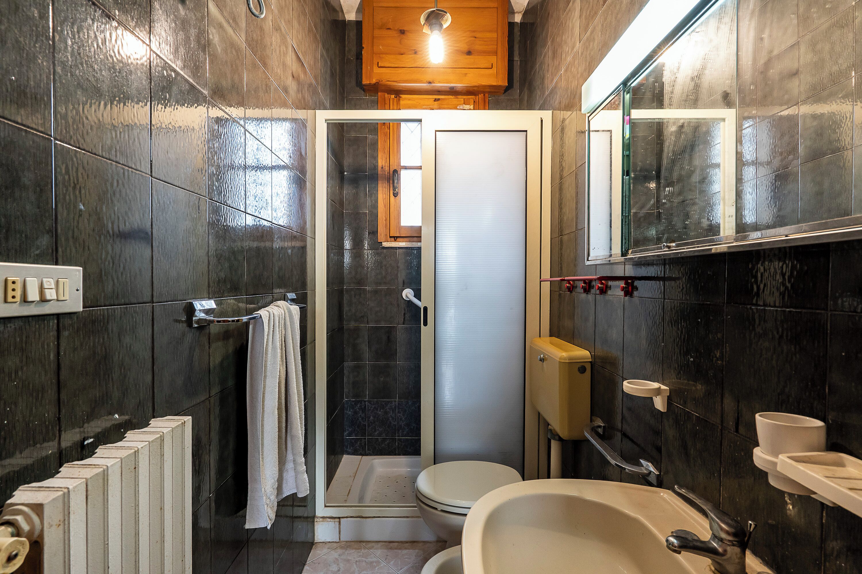 Family Apartment, Multiple Bedrooms (Casa Torre San Giovanni Near the Sea) | Bathroom