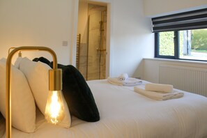 1 bedroom, free WiFi, bed sheets, wheelchair access