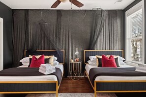 4 bedrooms, desk, iron/ironing board, travel crib