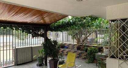 Family and cozy house "Casa Dahlia" (Close to the beach and points of interest)