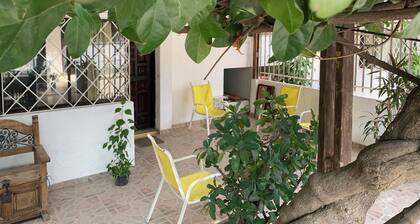 Family and cozy house "Casa Dahlia" (Close to the beach and points of interest)