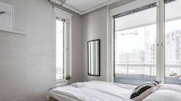 1 bedroom, desk, iron/ironing board, free WiFi