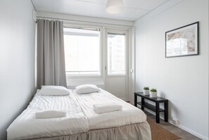 2 chambres, bureau, fer et planche à repasser, Wi-Fi gratuit