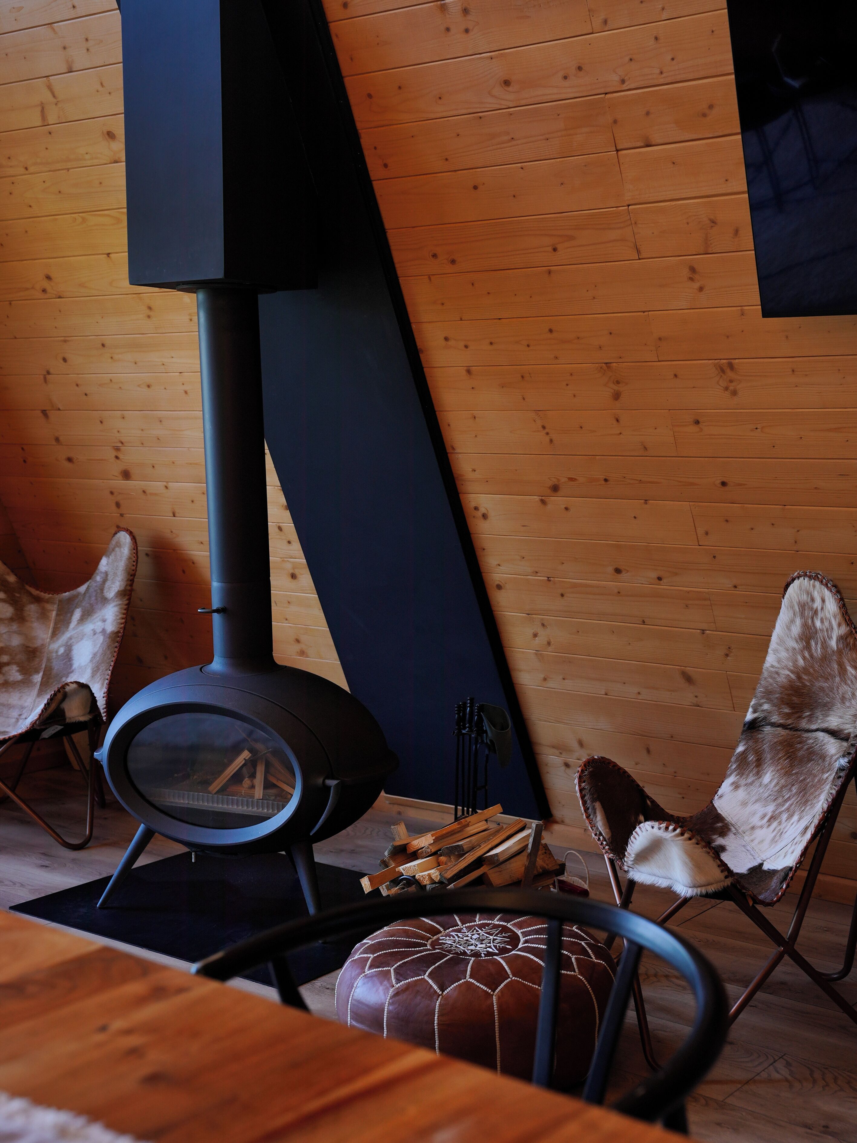 Fire Chalet | Living area | Flat-screen TV, fireplace