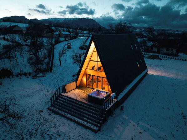 Chalet (Fire Chalet) | Terraza o patio