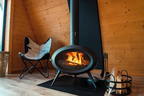 Air Chalet | Living area | Flat-screen TV