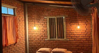 Volunteer at Forest Cabin with Free Vegan meals.beautiful Maguru River view