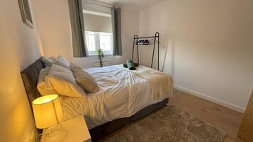 3 slaapkamers, een bureau, gratis wifi, beddengoed