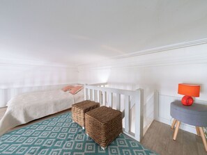 1 bedroom, iron/ironing board, WiFi