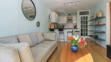 Chaumière | Aire de séjour