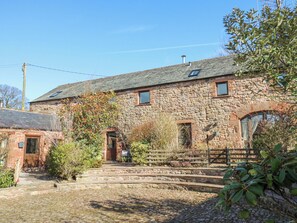 Exterior - Rayson Hall Barns (Penrith)