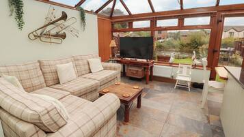 Cottage | Living area