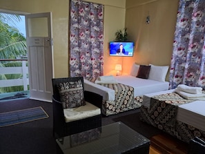 Family Apartment, Ocean View | Iron/ironing board, bed sheets - Heritage Guest House Levuka (Levuka)