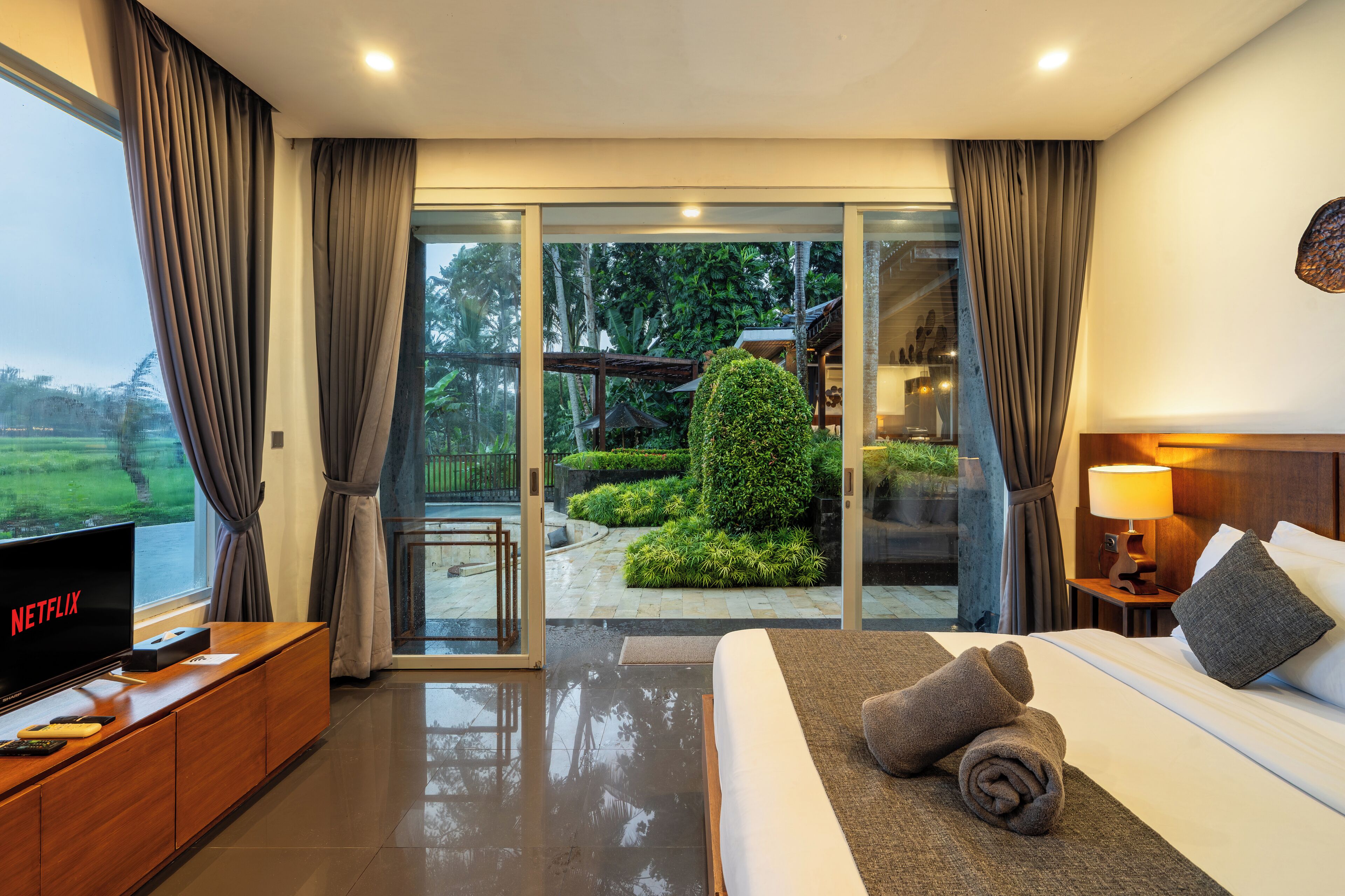 Luxury Villa | 3 bedrooms, iron/ironing board