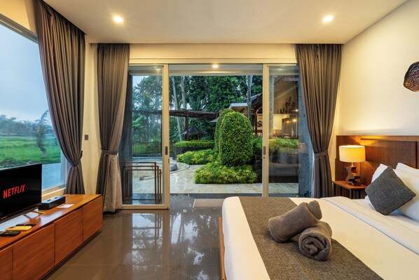 Luxury Villa | 3 bedrooms, iron/ironing board