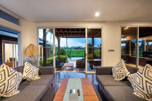 Luxury Villa | Living room