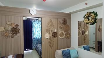 1 bedroom, desk, iron/ironing board, free WiFi