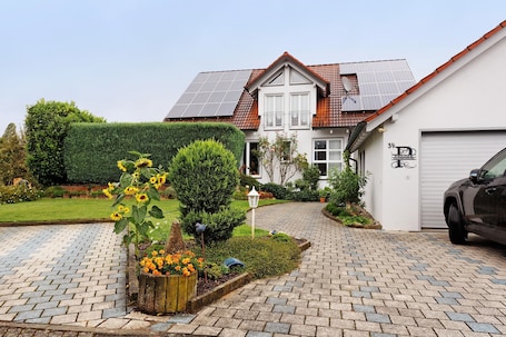 Property grounds. Apartment 'Preiser' with Private Terrace, Private Garden and Wi-Fi