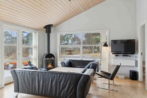 DVD-spiller og stereoanlegg